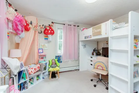 131 Bush Hill Road Pelham NH 03076