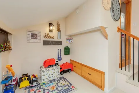 131 Bush Hill Road Pelham NH 03076