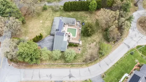 131 Bush Hill Road Pelham NH 03076