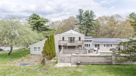 131 Bush Hill Road Pelham NH 03076