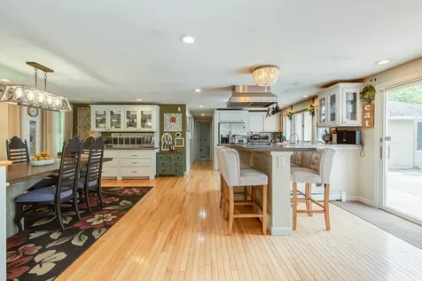 131 Bush Hill Road Pelham NH 03076