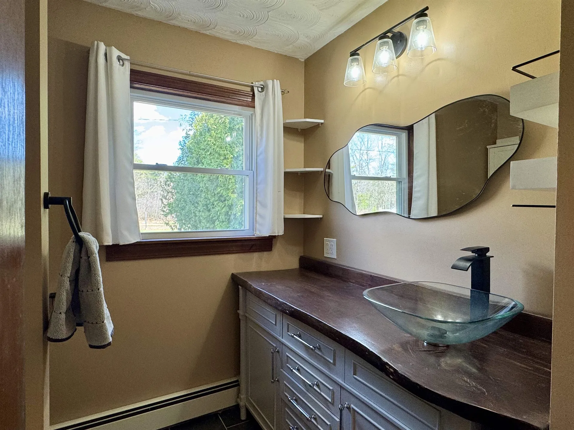 46 Forrest Road Northfield NH 03276