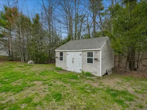 13 Sparrow Drive Barrington NH 03825