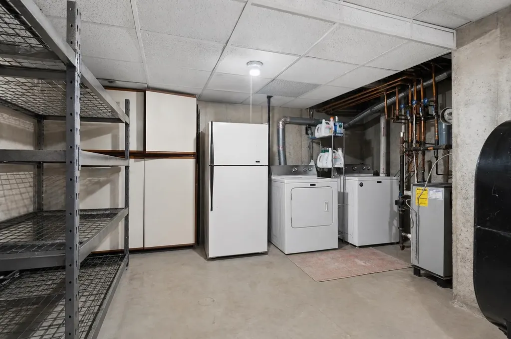 15 Webster Court Merrimack NH 03054