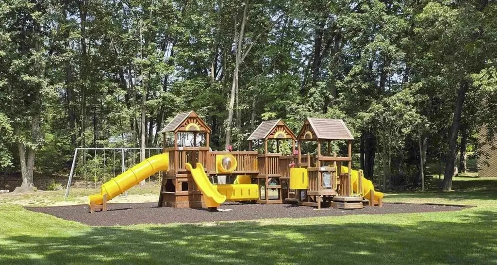 15 Webster Court Merrimack NH 03054