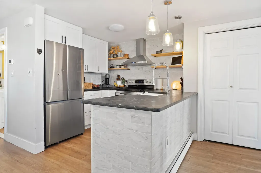 15 Webster Court Merrimack NH 03054