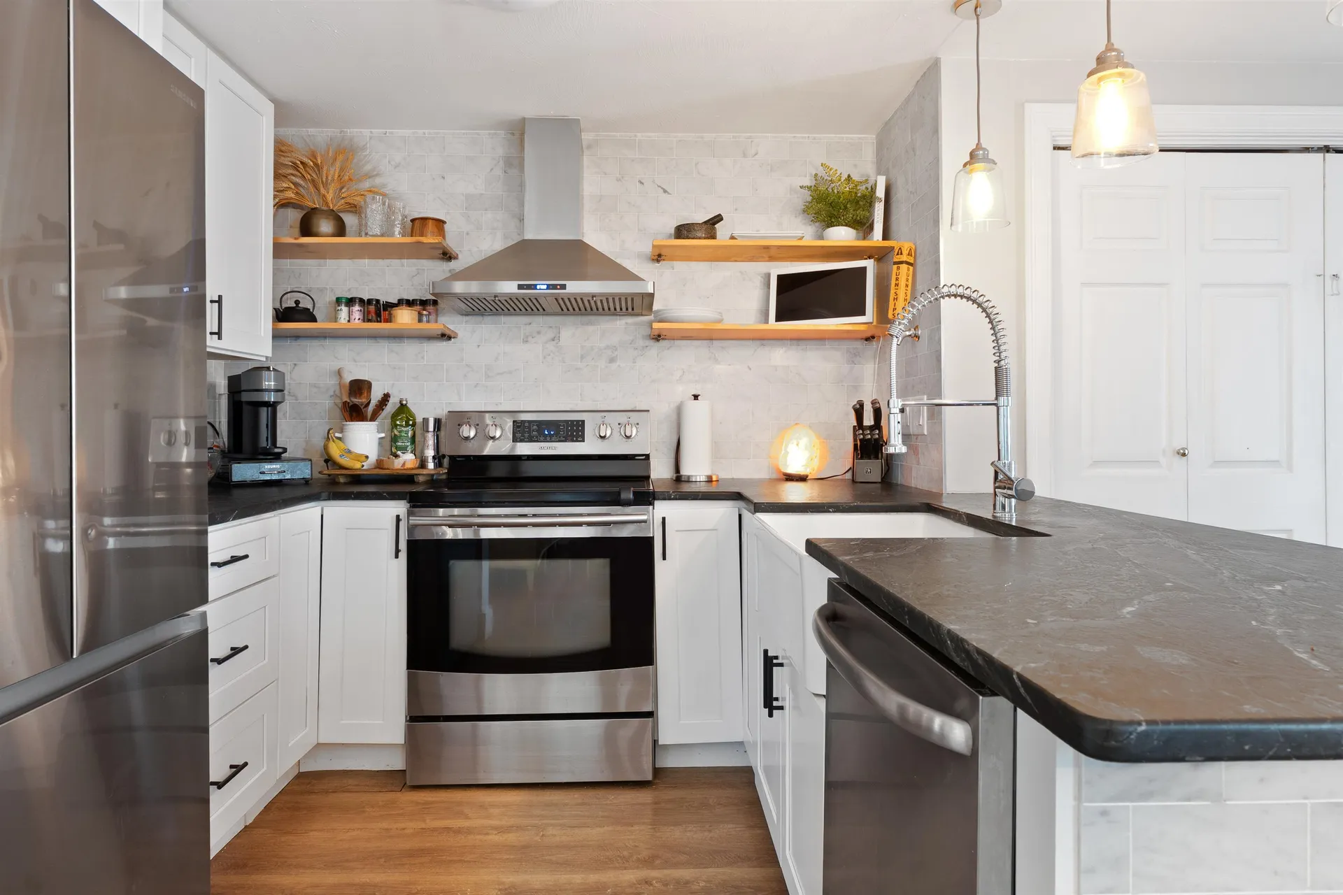 15 Webster Court Merrimack NH 03054