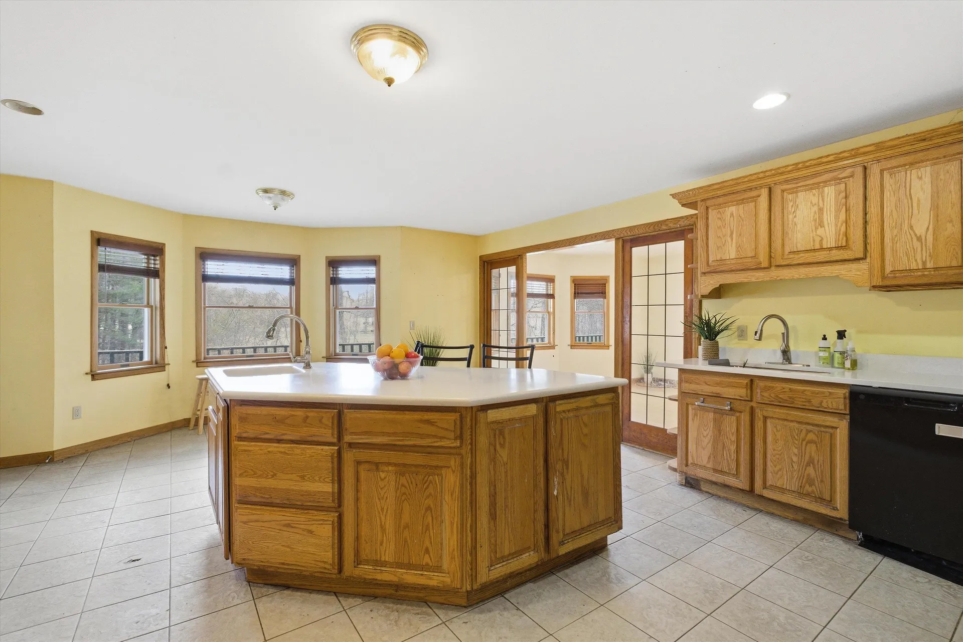 15 Moores Lane Seabrook NH 03874