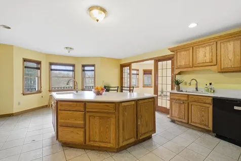 15 Moores Lane Seabrook NH 03874