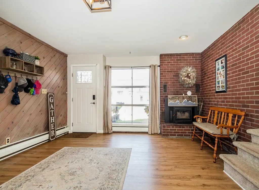 16 Giorgetti Boulevard Rutland City VT 05701