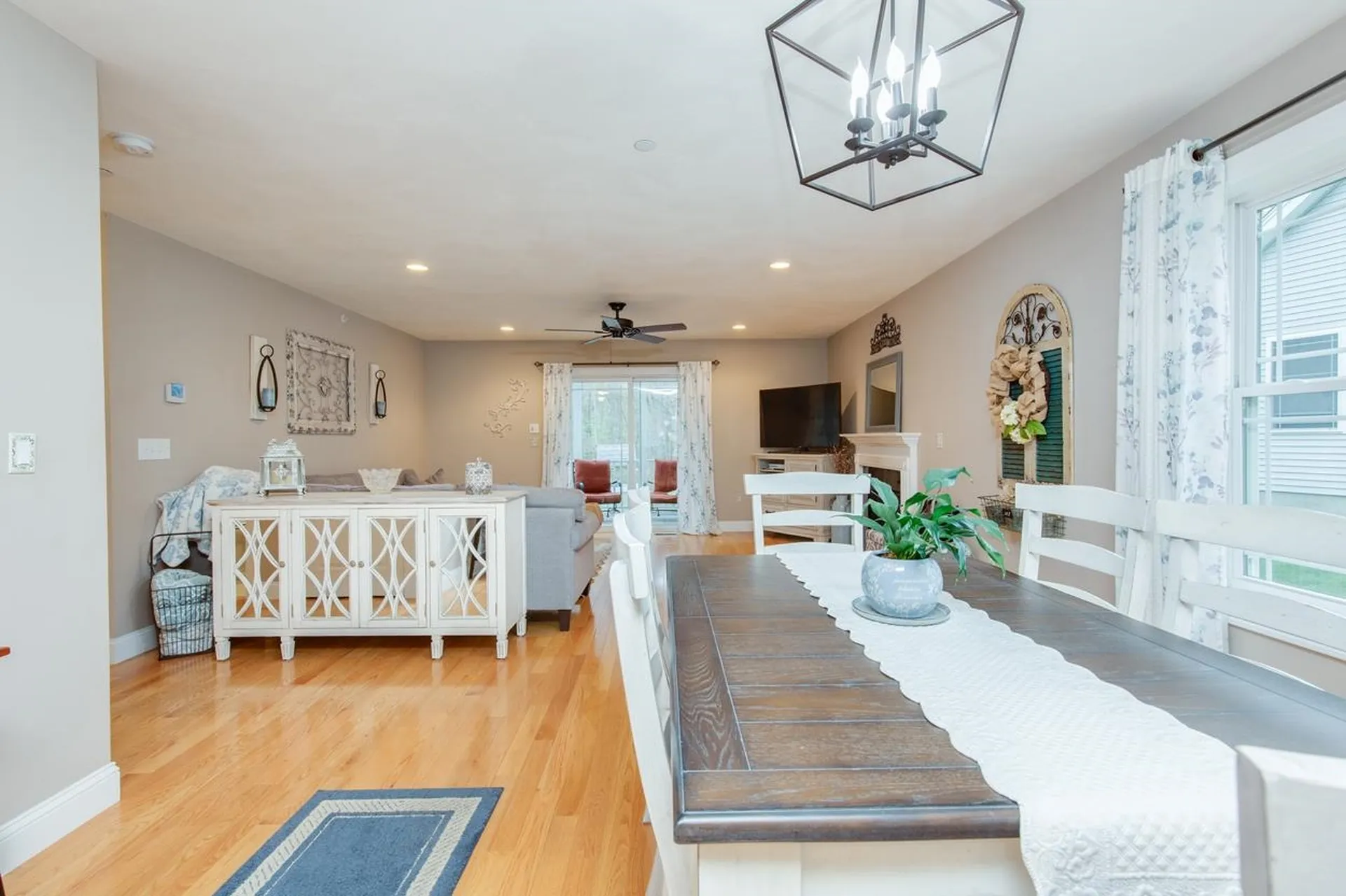 4 Sagewood Drive Pelham NH 03076
