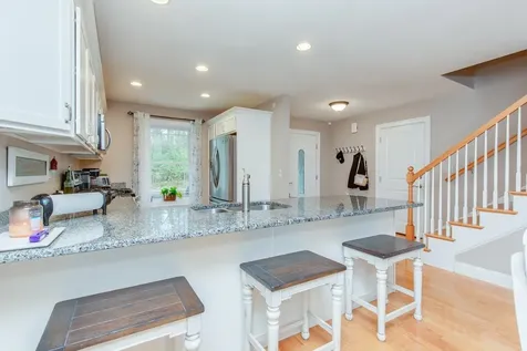 4 Sagewood Drive Pelham NH 03076