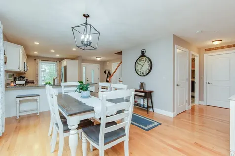 4 Sagewood Drive Pelham NH 03076