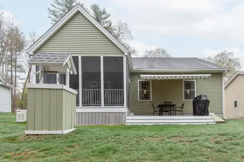 4 Sagewood Drive Pelham NH 03076