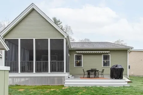 4 Sagewood Drive Pelham NH 03076