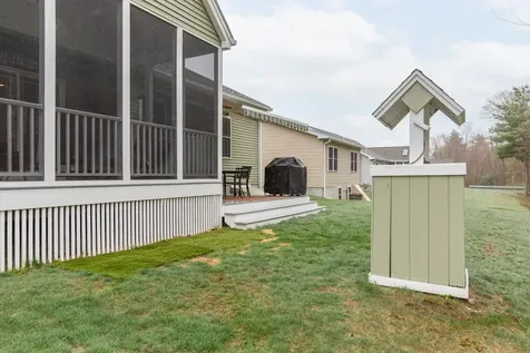 4 Sagewood Drive Pelham NH 03076