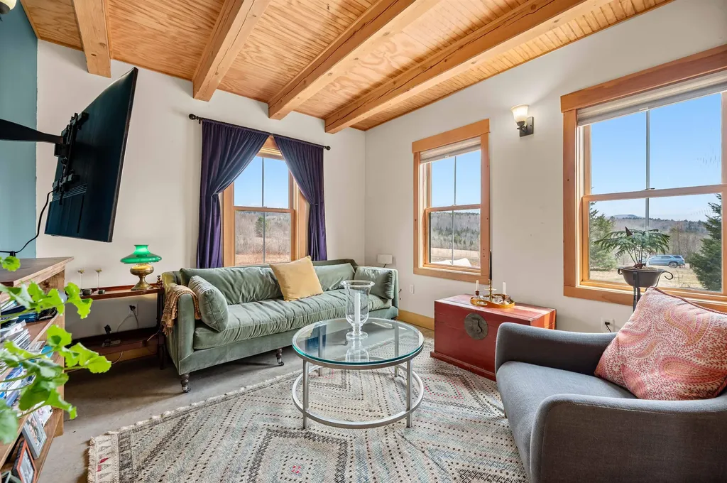 1981 Danville Hill Road Cabot VT 05647