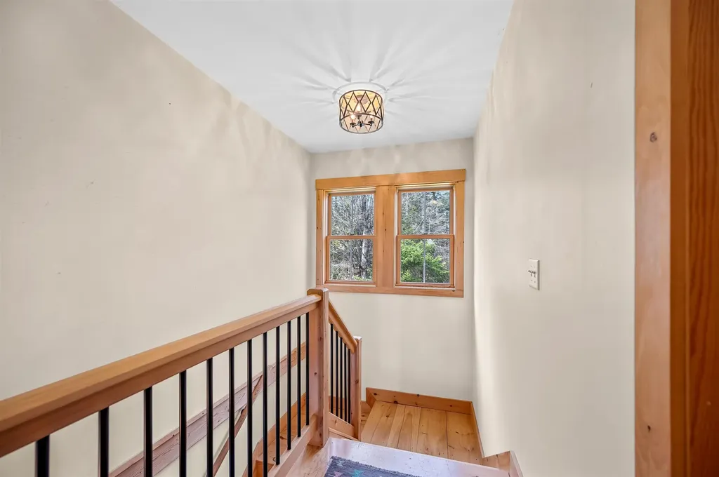 1981 Danville Hill Road Cabot VT 05647