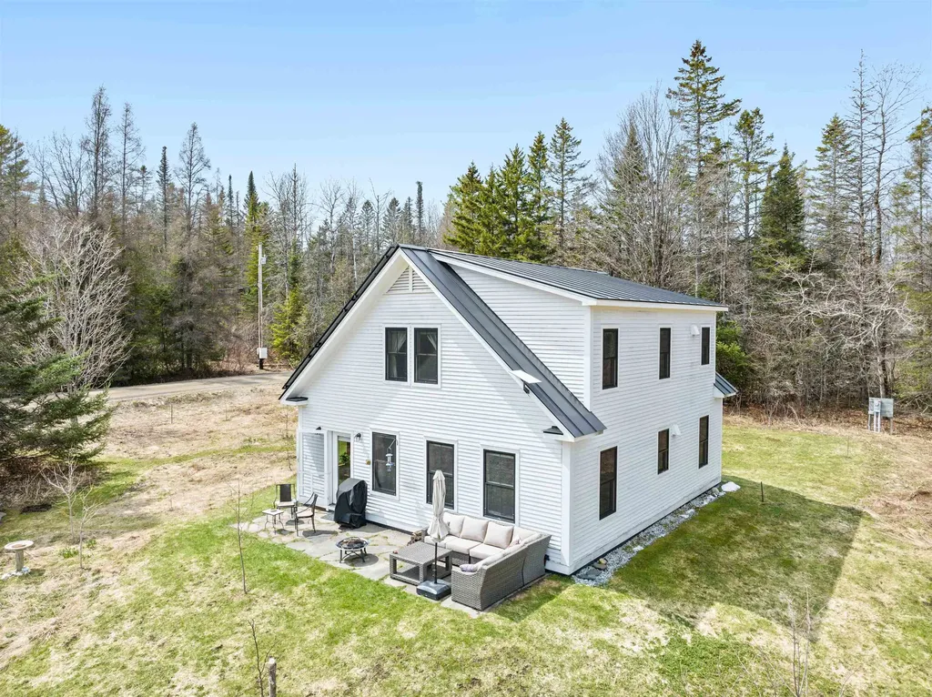 1981 Danville Hill Road Cabot VT 05647