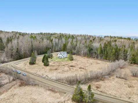 1981 Danville Hill Road Cabot VT 05647