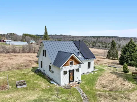 1981 Danville Hill Road Cabot VT 05647