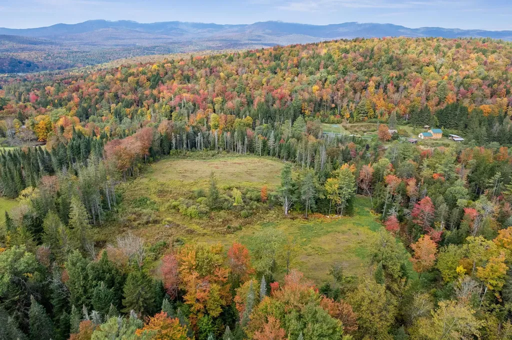 335 Calais Road Worcester VT 05682