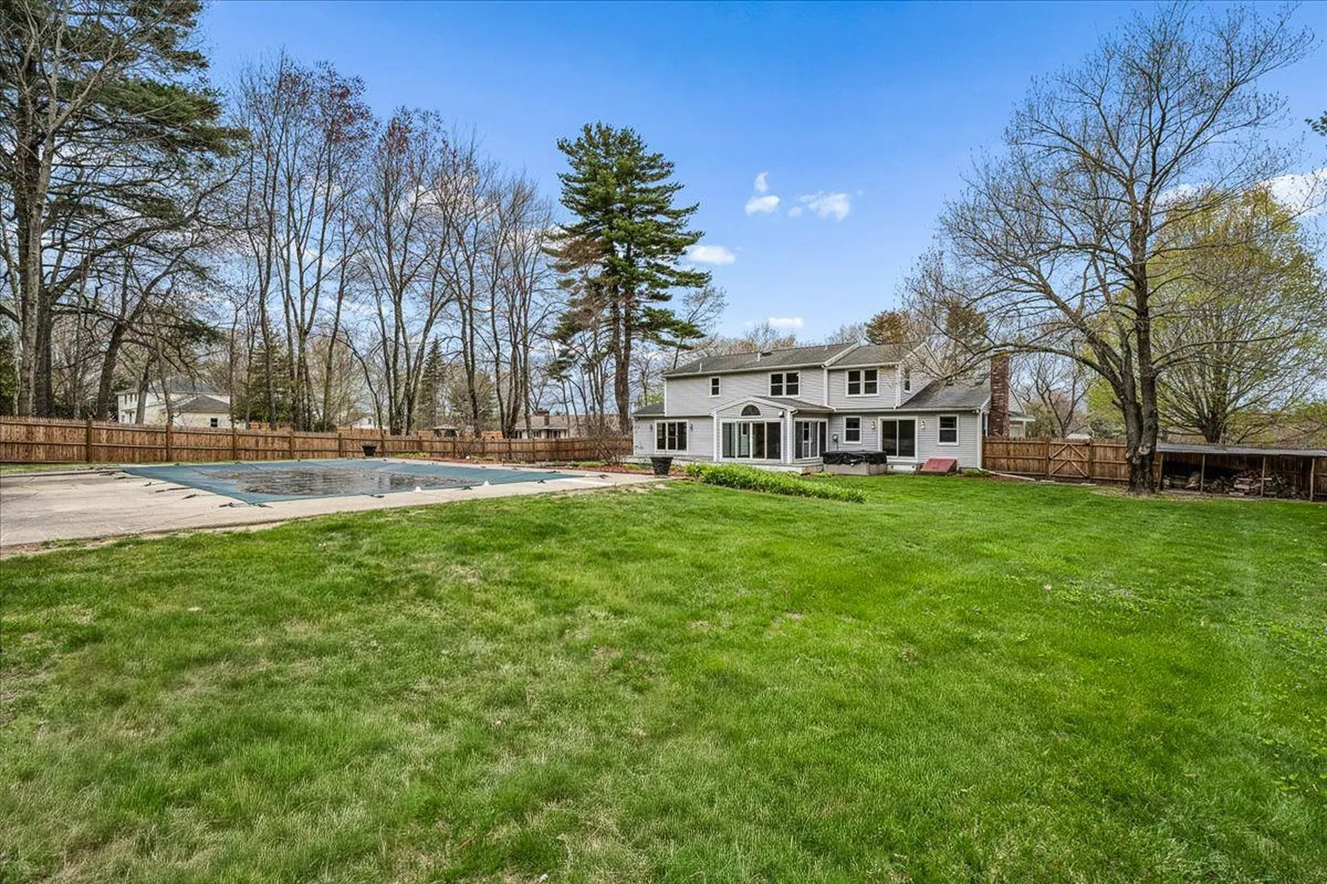 98 Musquash Road Hudson NH 03051