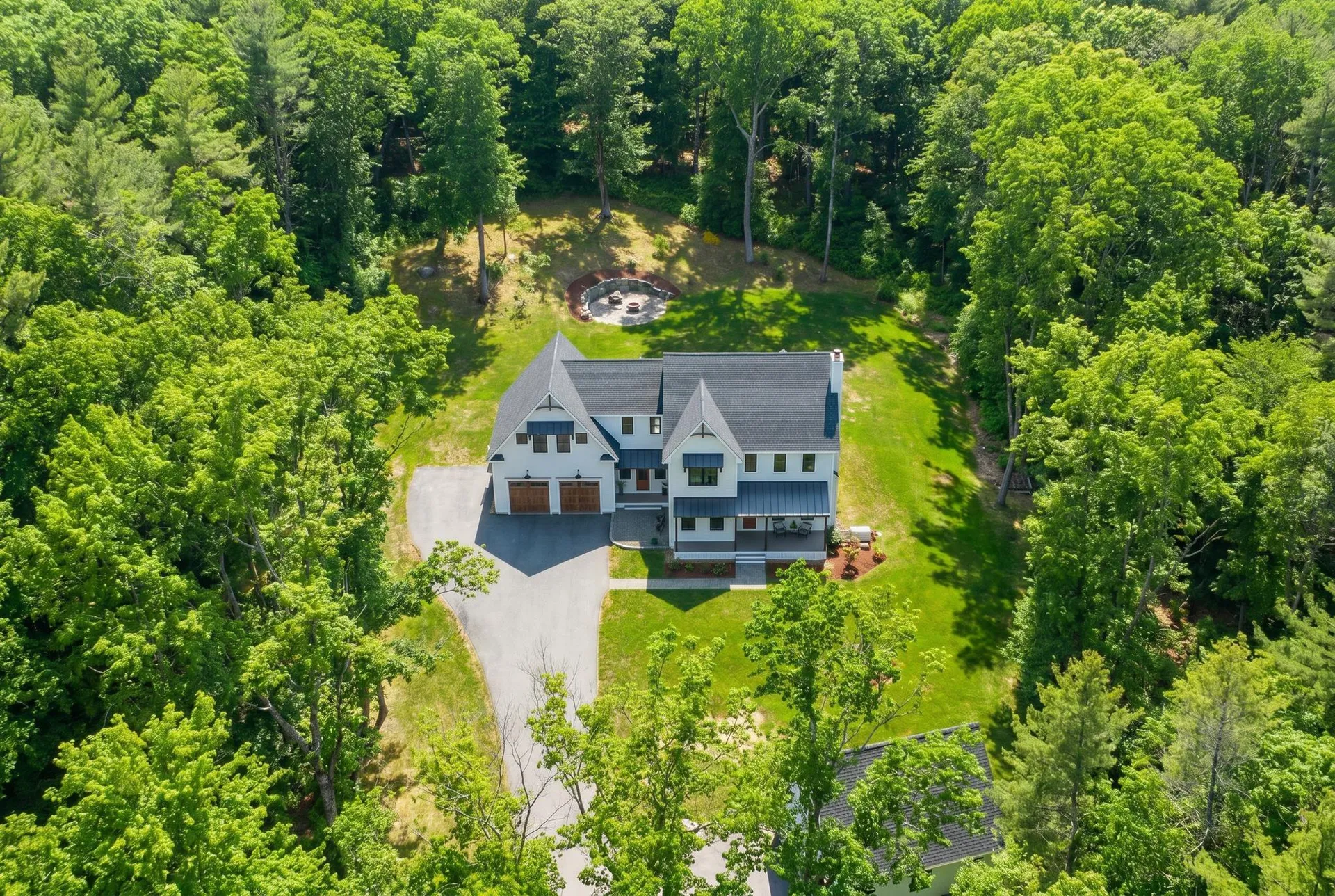 24 Old Stage Road Hampton Falls NH 03844
