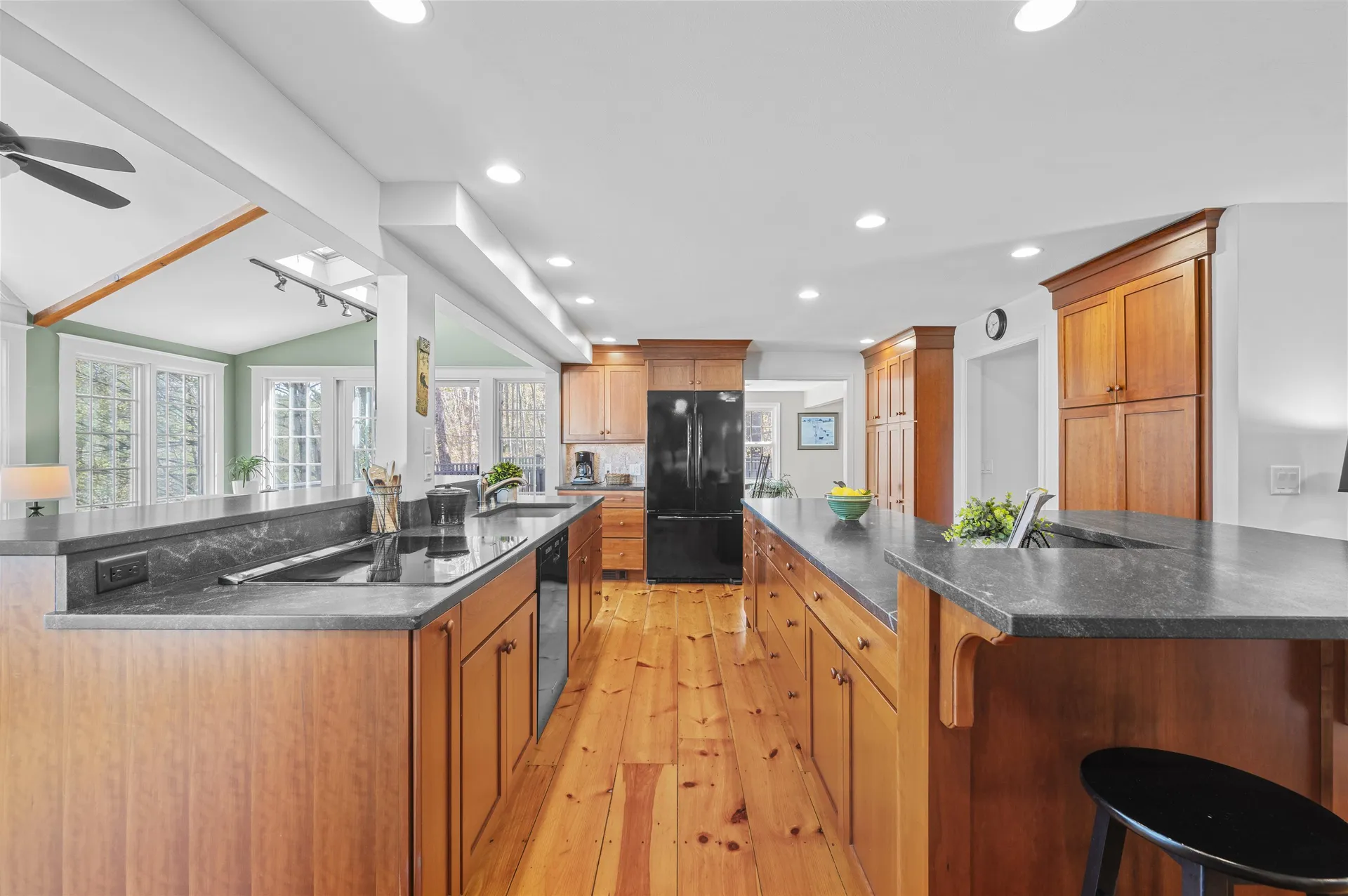 12 Candlewood Drive Amherst NH 03031