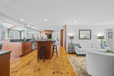 12 Candlewood Drive Amherst NH 03031