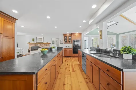 12 Candlewood Drive Amherst NH 03031