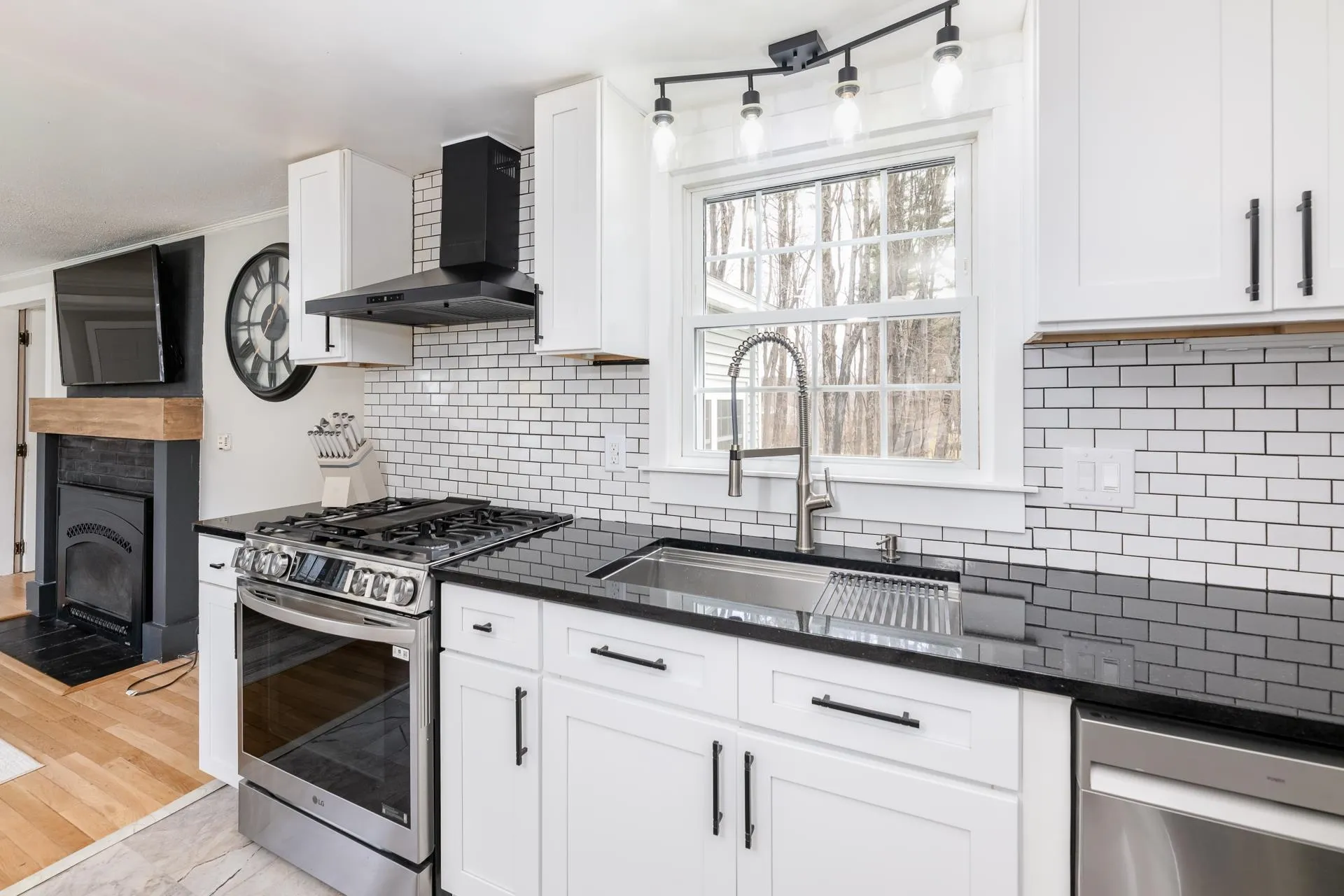 32 Cyrus Lane Gilford NH 03249