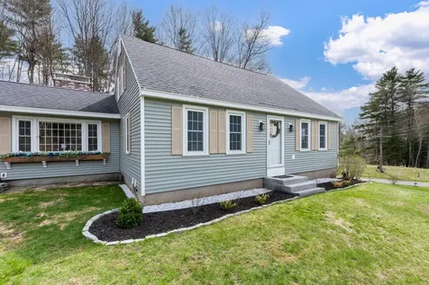 32 Cyrus Lane Gilford NH 03249