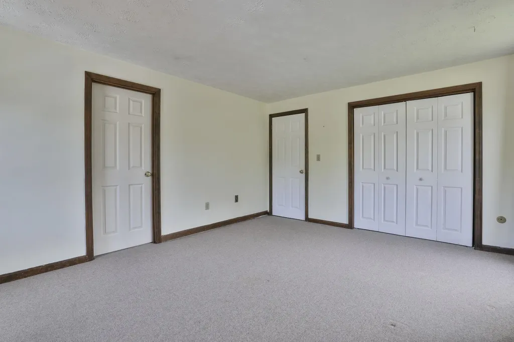 7 Corduroy Road Amherst NH 03031