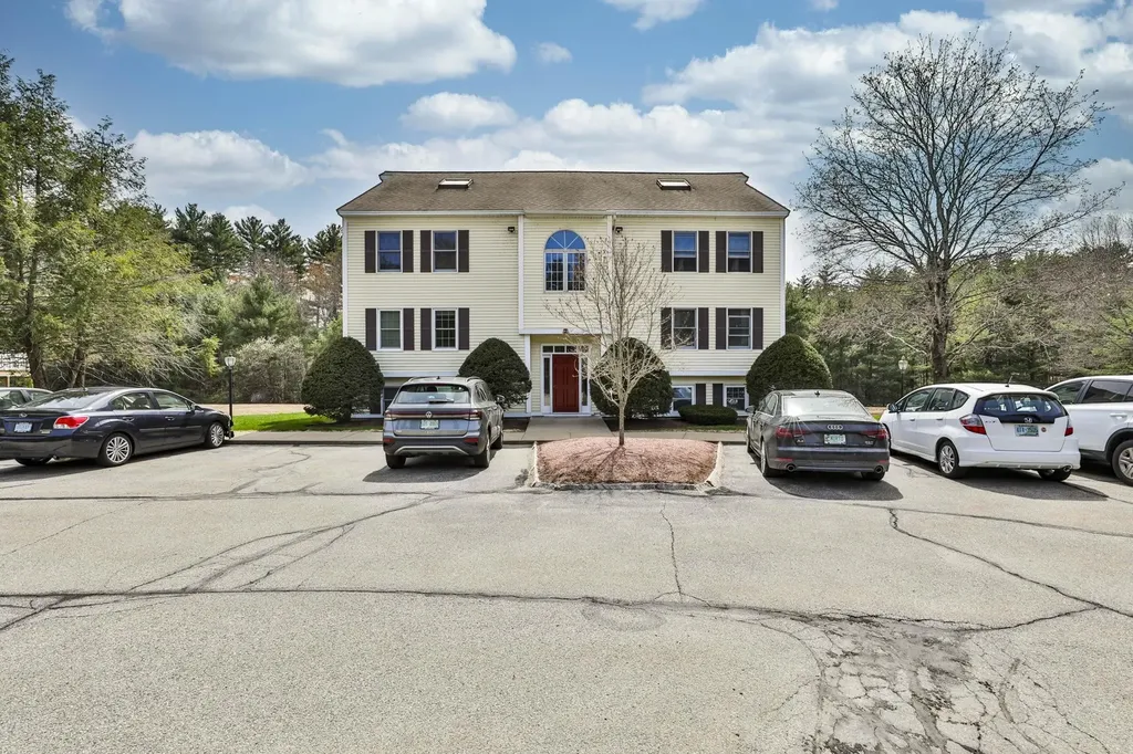 7 Corduroy Road Amherst NH 03031