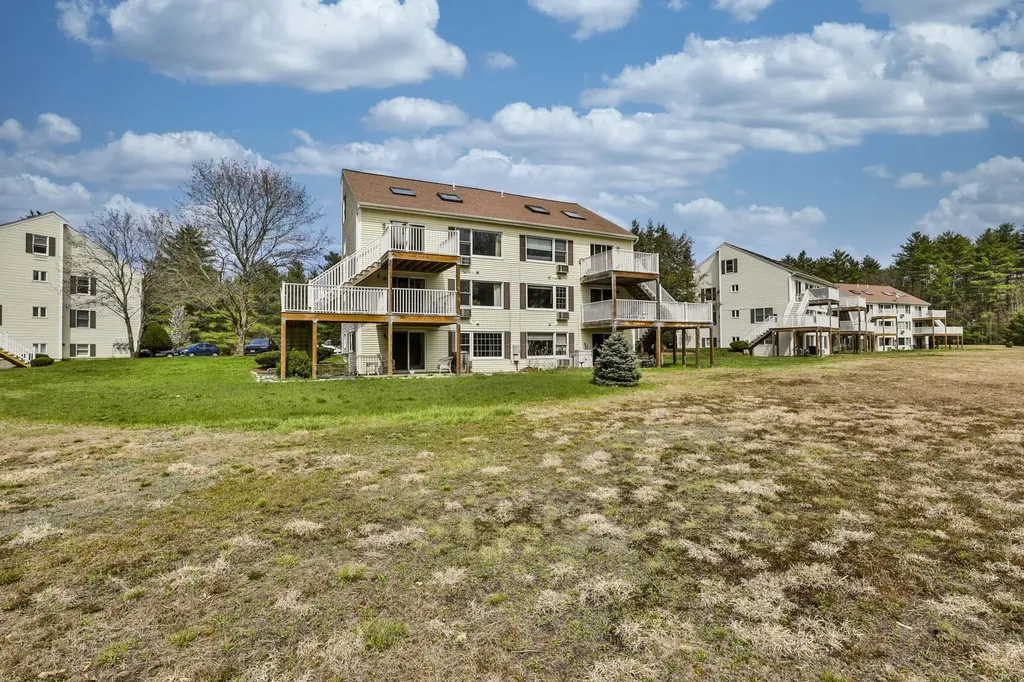 7 Corduroy Road Amherst NH 03031