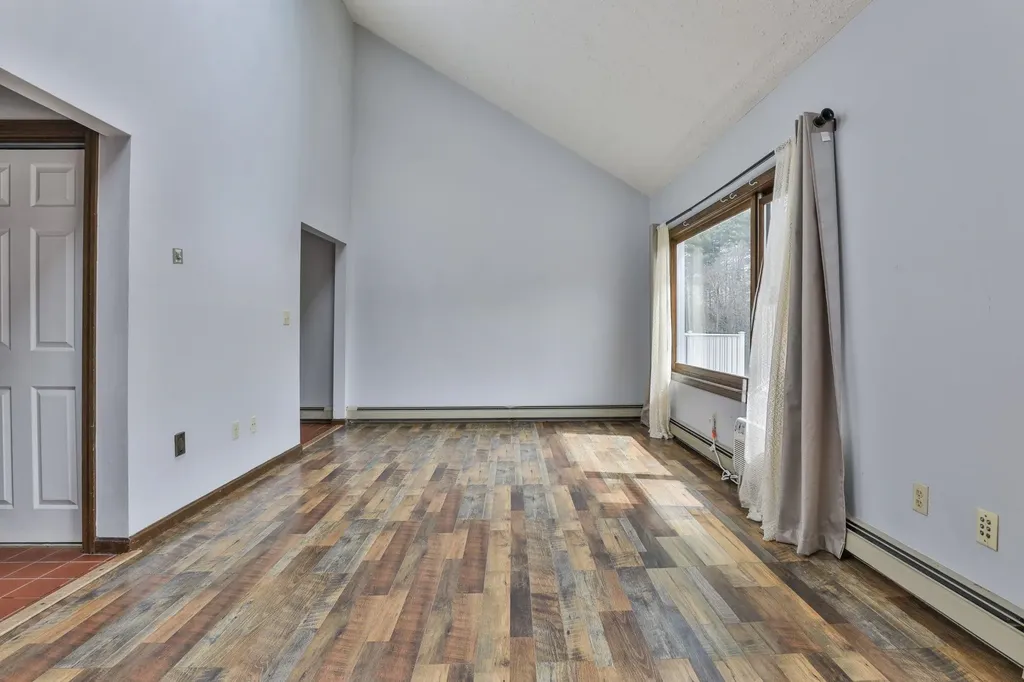 7 Corduroy Road Amherst NH 03031