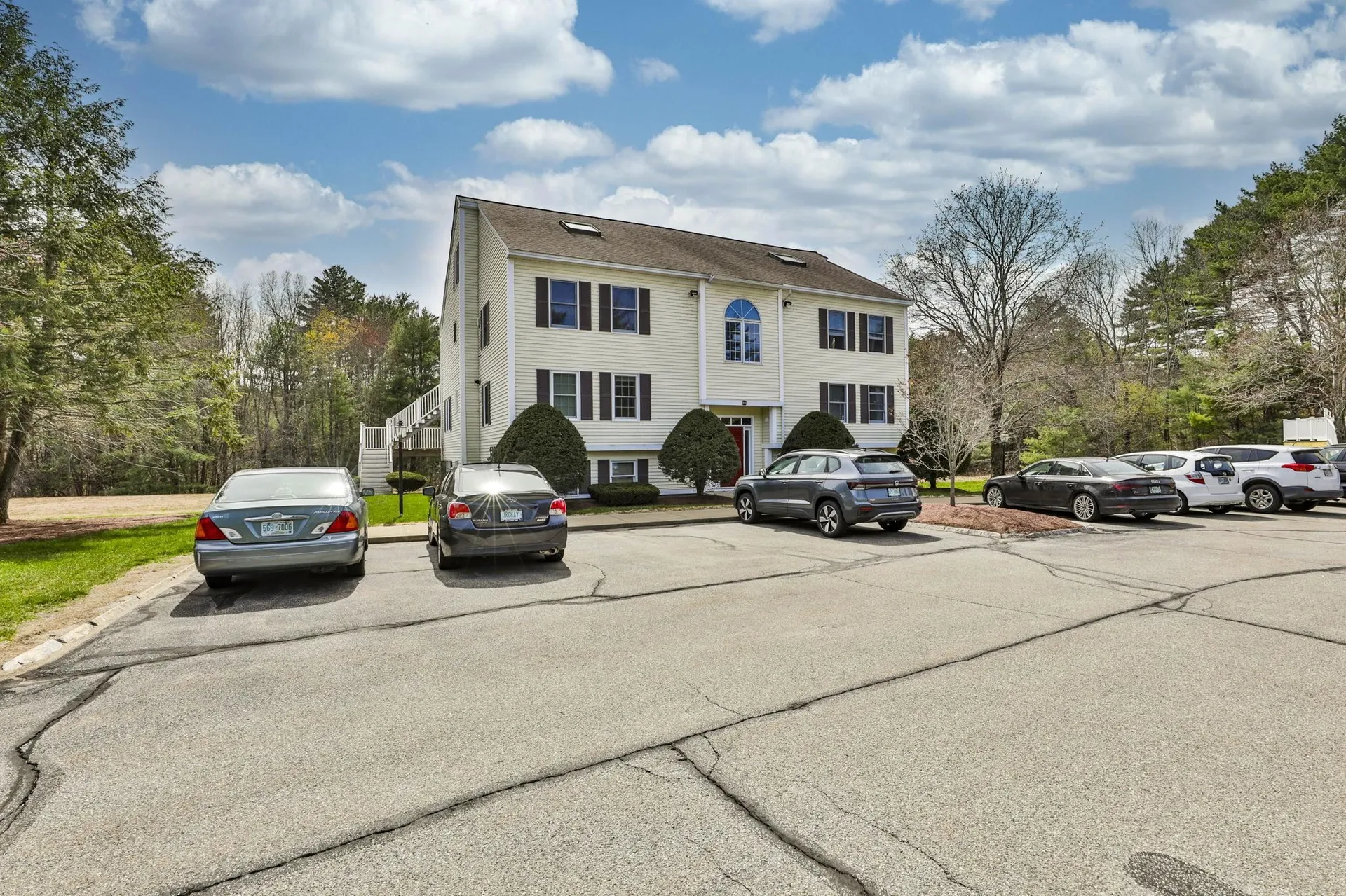 7 Corduroy Road Amherst NH 03031
