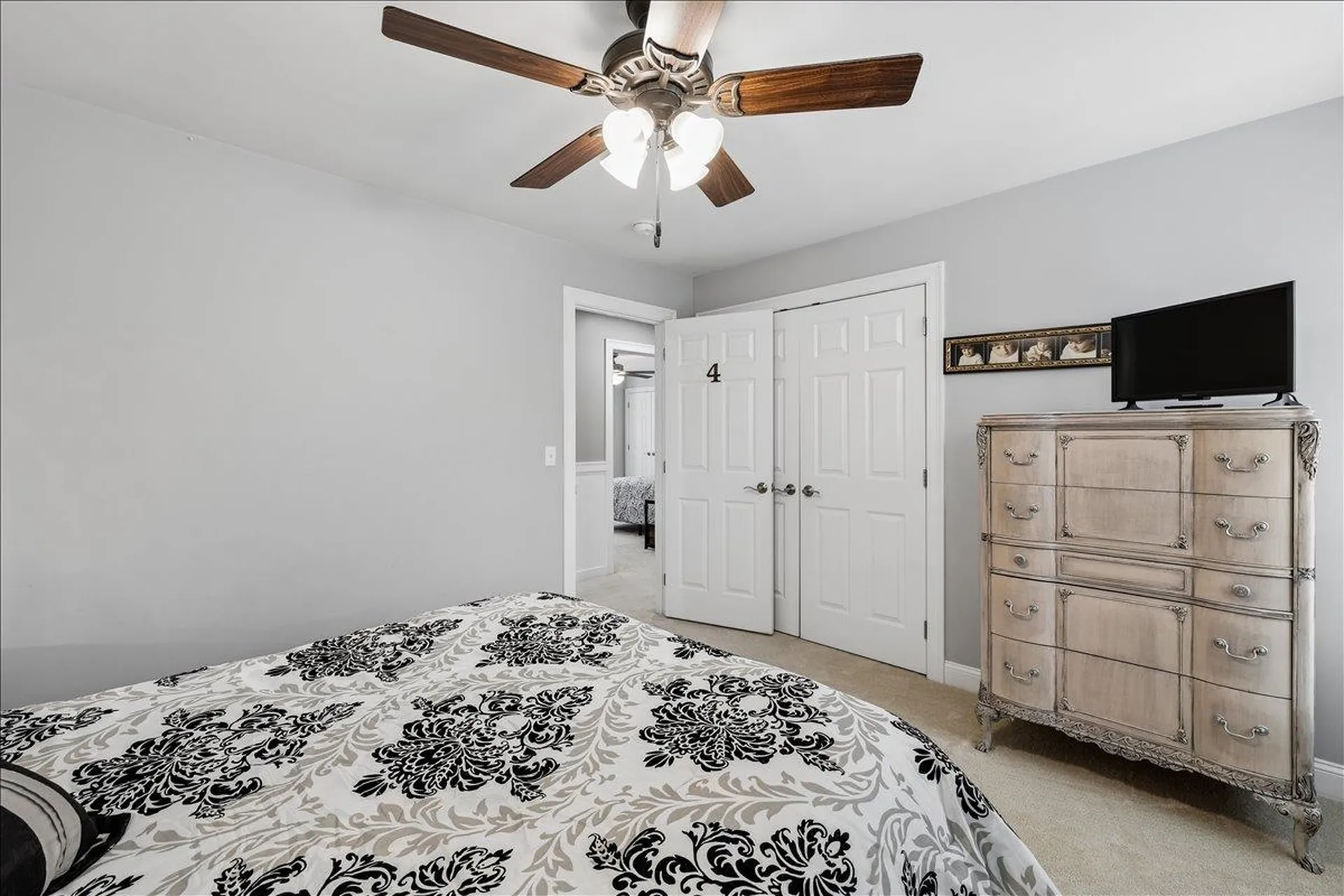 7 Victoria Ridge Amherst NH 03031