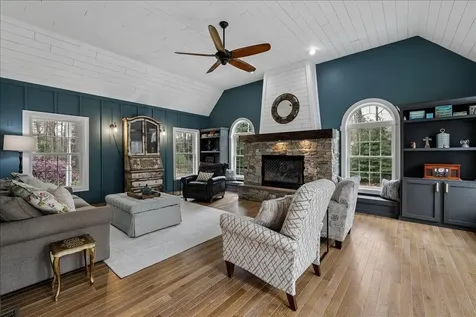 7 Victoria Ridge Amherst NH 03031