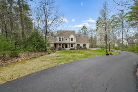 7 Victoria Ridge Amherst NH 03031
