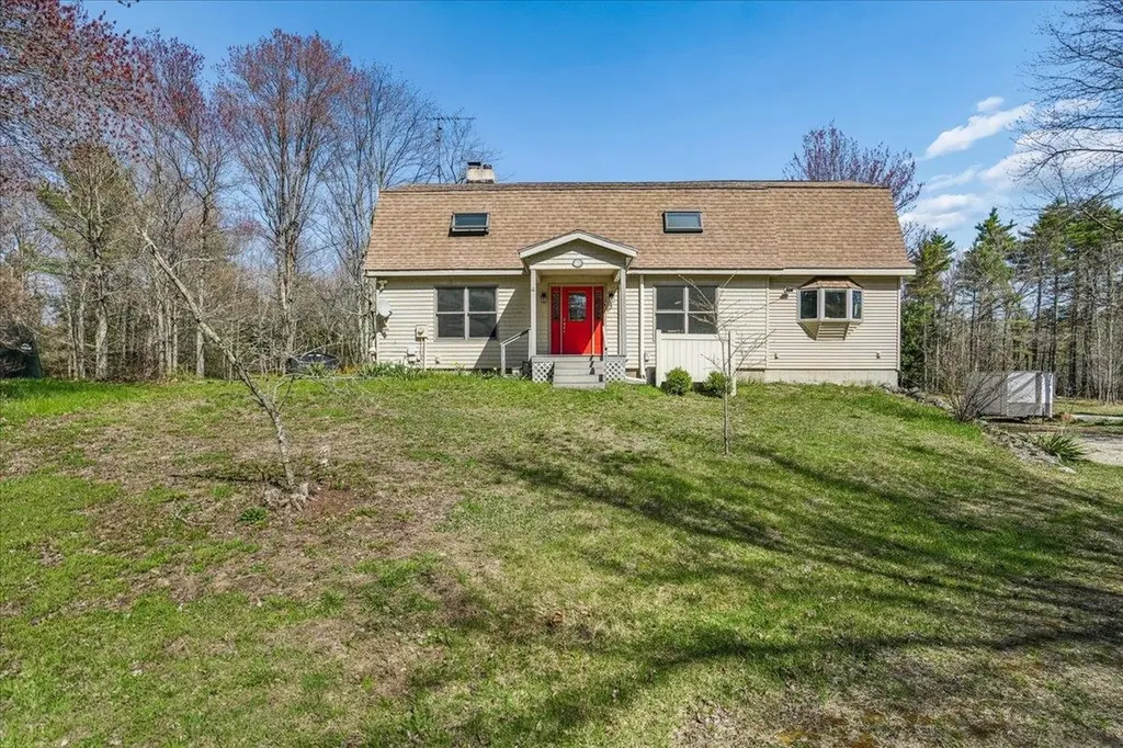 326 Lockes Hill Road Epsom NH 03234