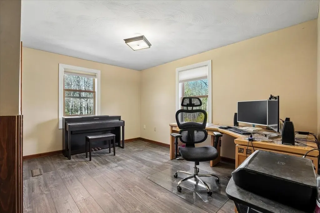 326 Lockes Hill Road Epsom NH 03234