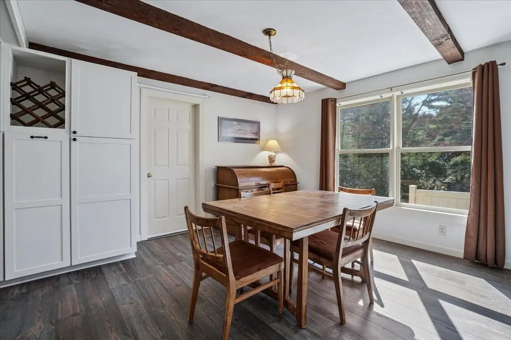 326 Lockes Hill Road Epsom NH 03234