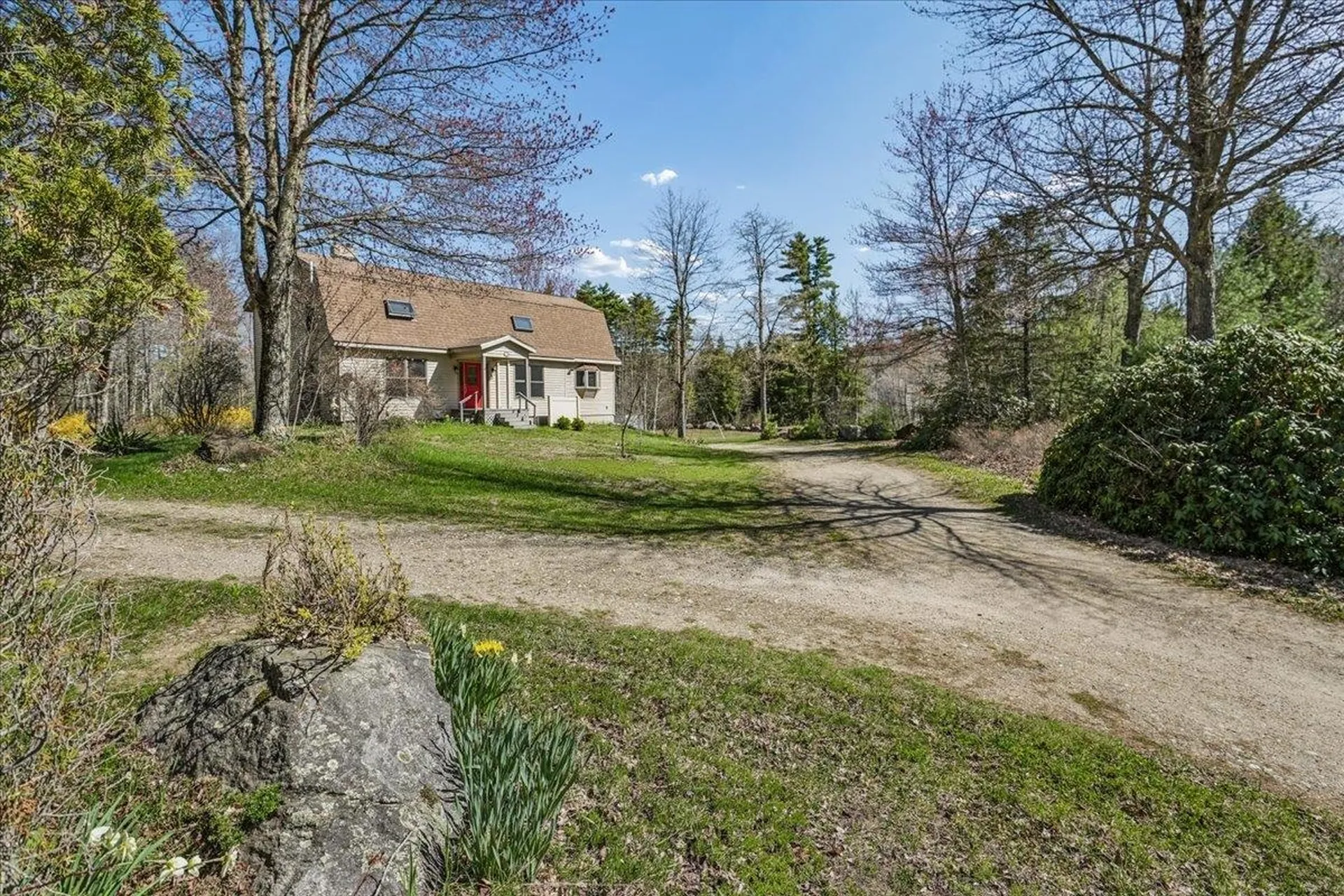 326 Lockes Hill Road Epsom NH 03234