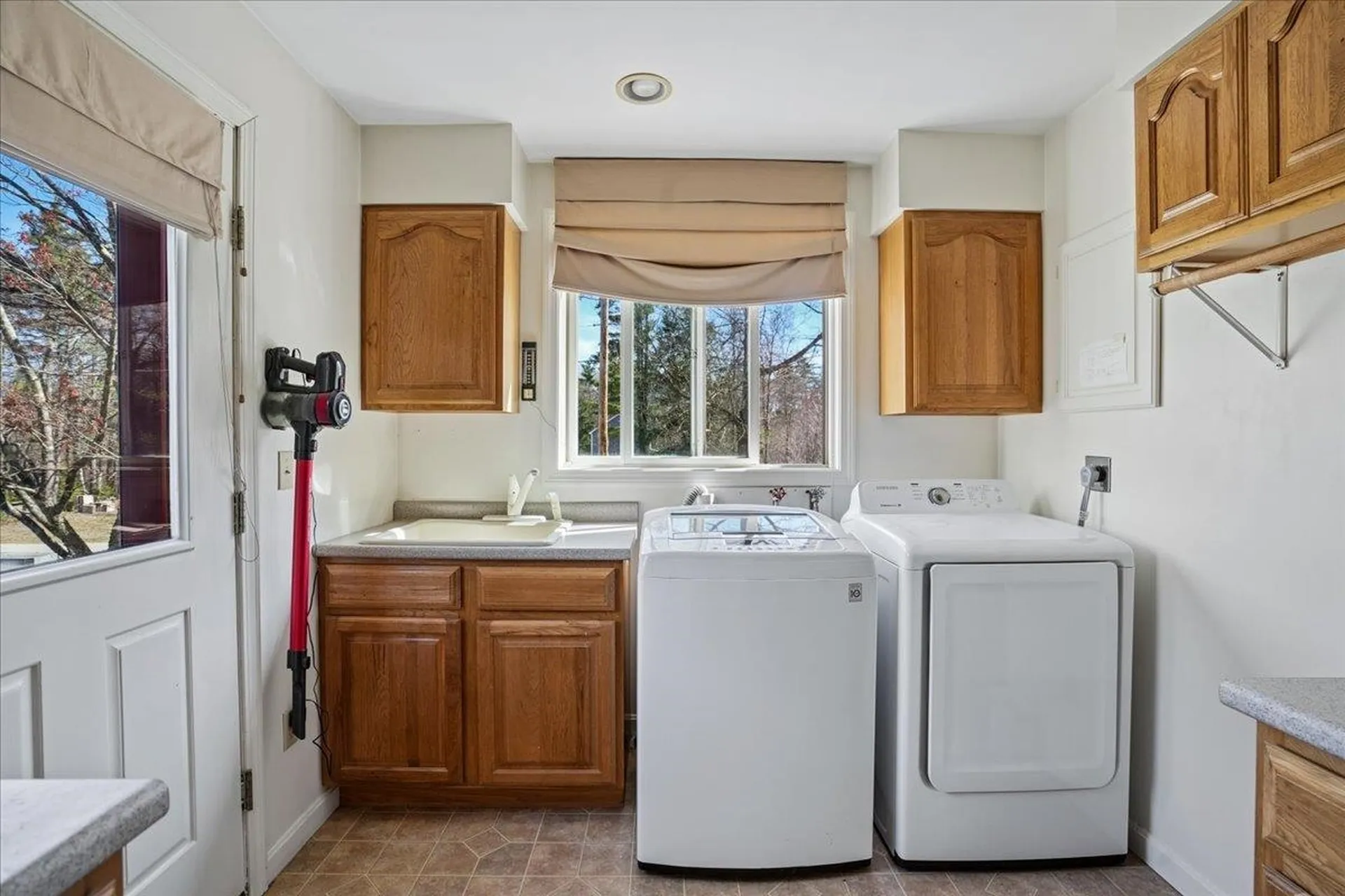 326 Lockes Hill Road Epsom NH 03234