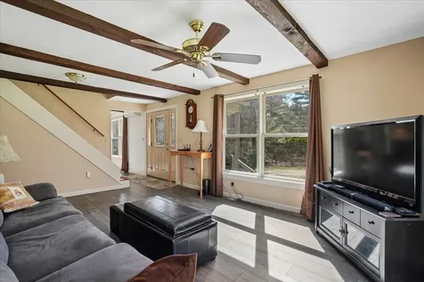 326 Lockes Hill Road Epsom NH 03234