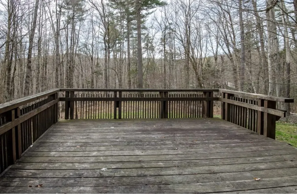 583 Hawk Spur Road Plymouth VT 05056