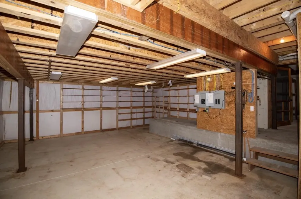583 Hawk Spur Road Plymouth VT 05056