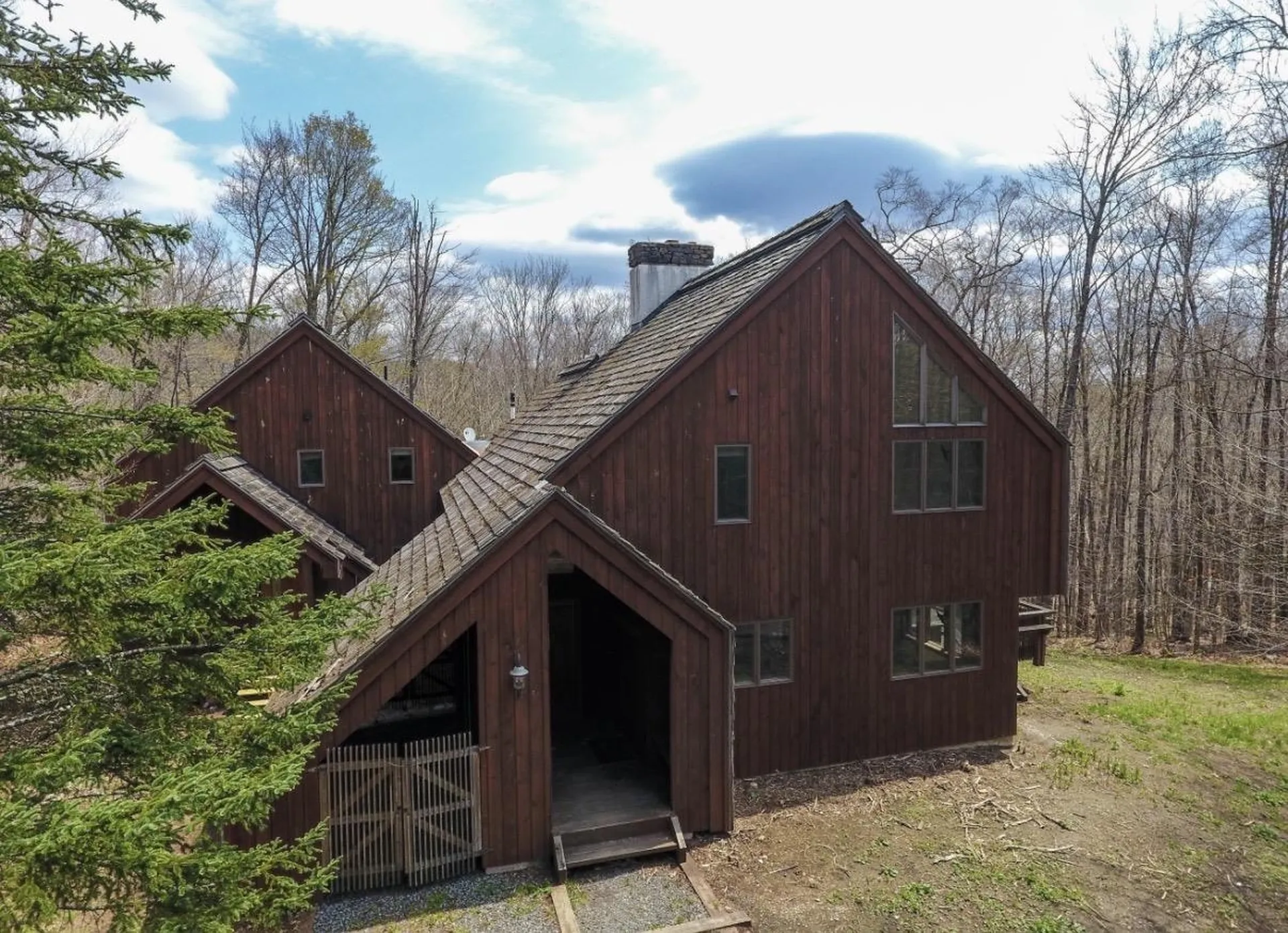 583 Hawk Spur Road Plymouth VT 05056